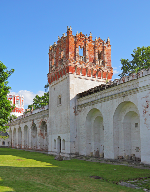 Покровская башня)
